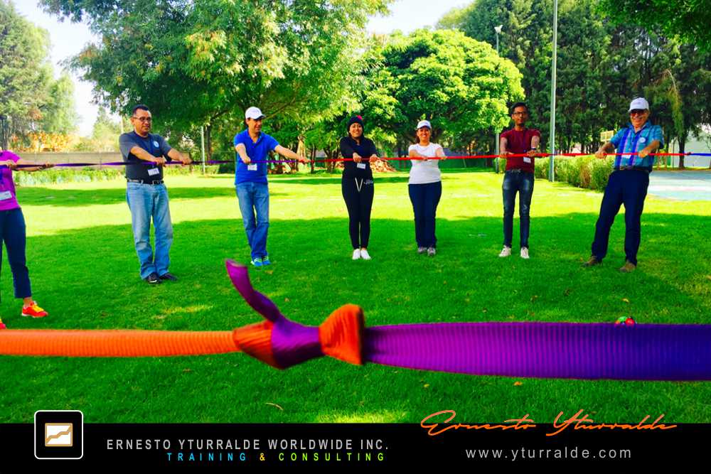Team Building Guatemala | Taller de Trabajo en Equipo para Empresas